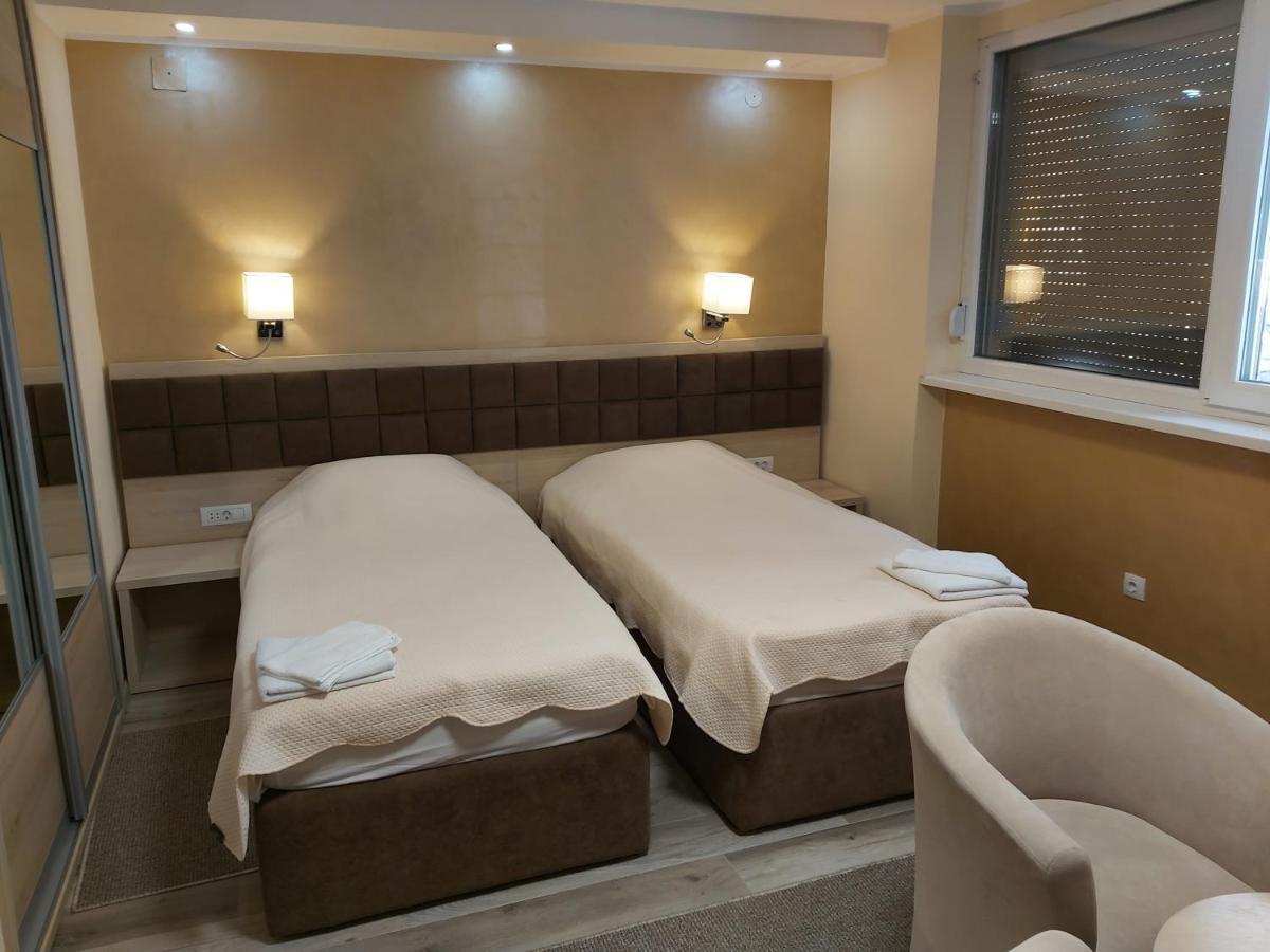 Pearl With Free Parking Belgrad