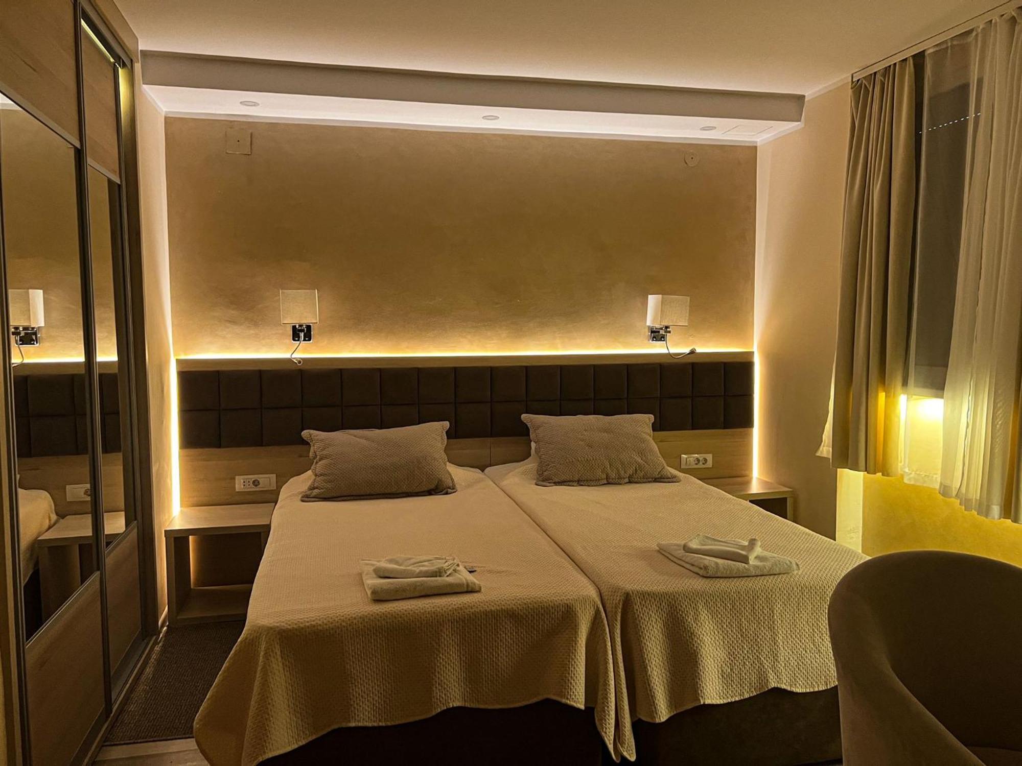 Lägenhet Pearl With Free Parking Belgrad